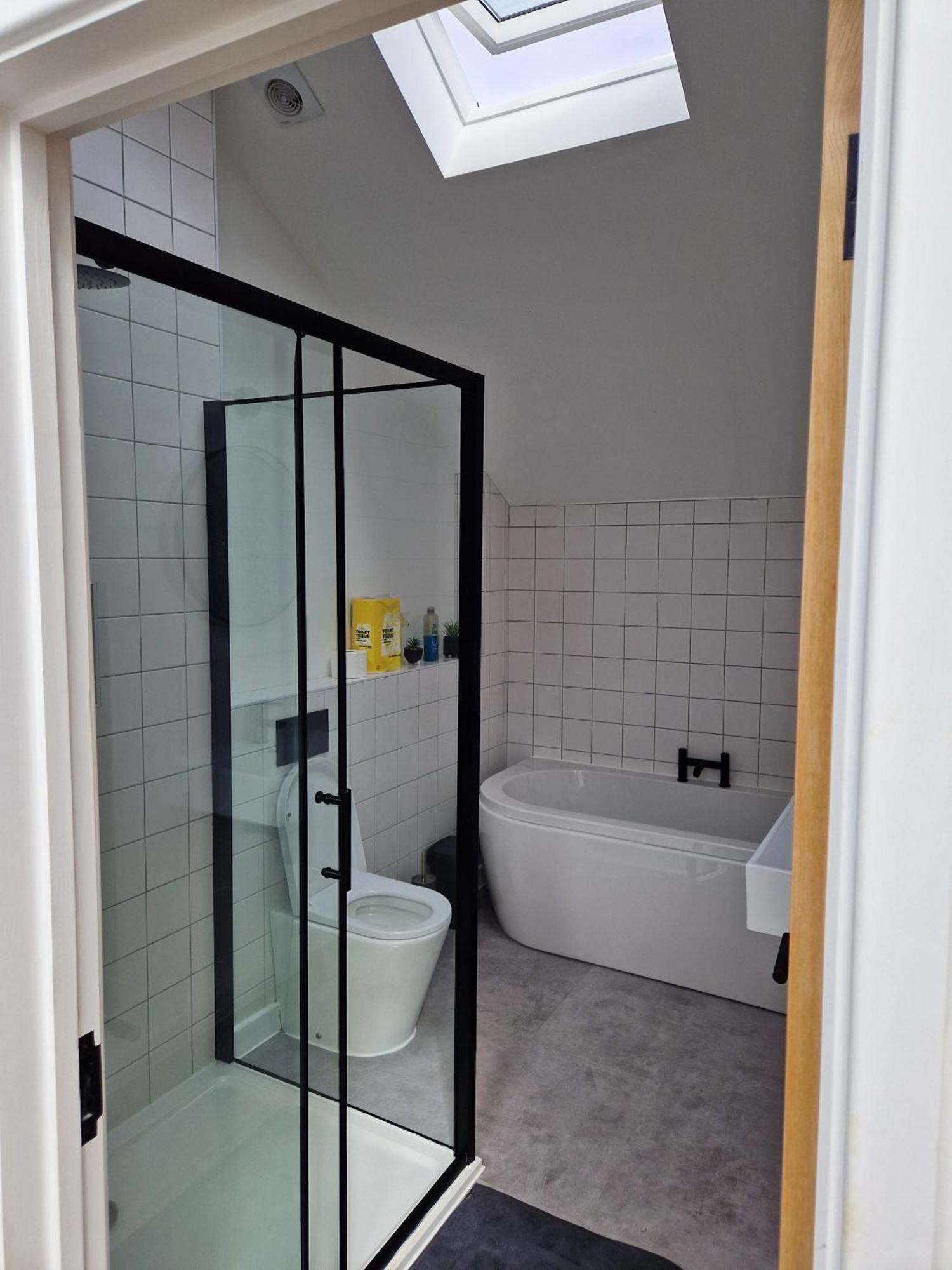 Town Location - 5 Min Walk To Beach - Dog Friendly Newquay  Exterior photo